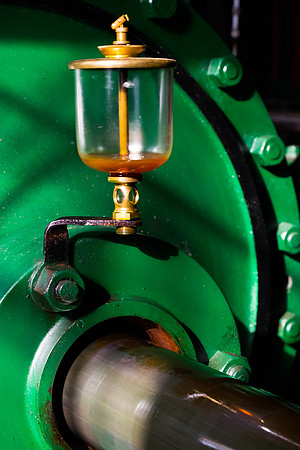 The Winding gear, Elliots Town
